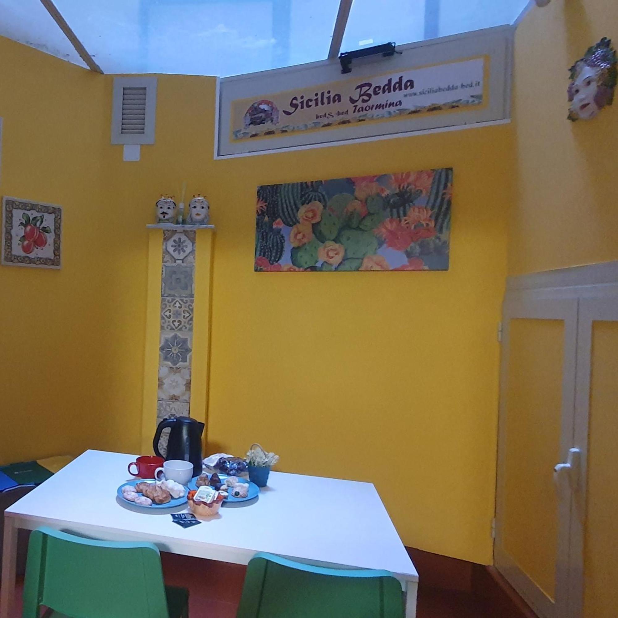 דירות Sicilia Bedda טאורמינה מראה חיצוני תמונה
